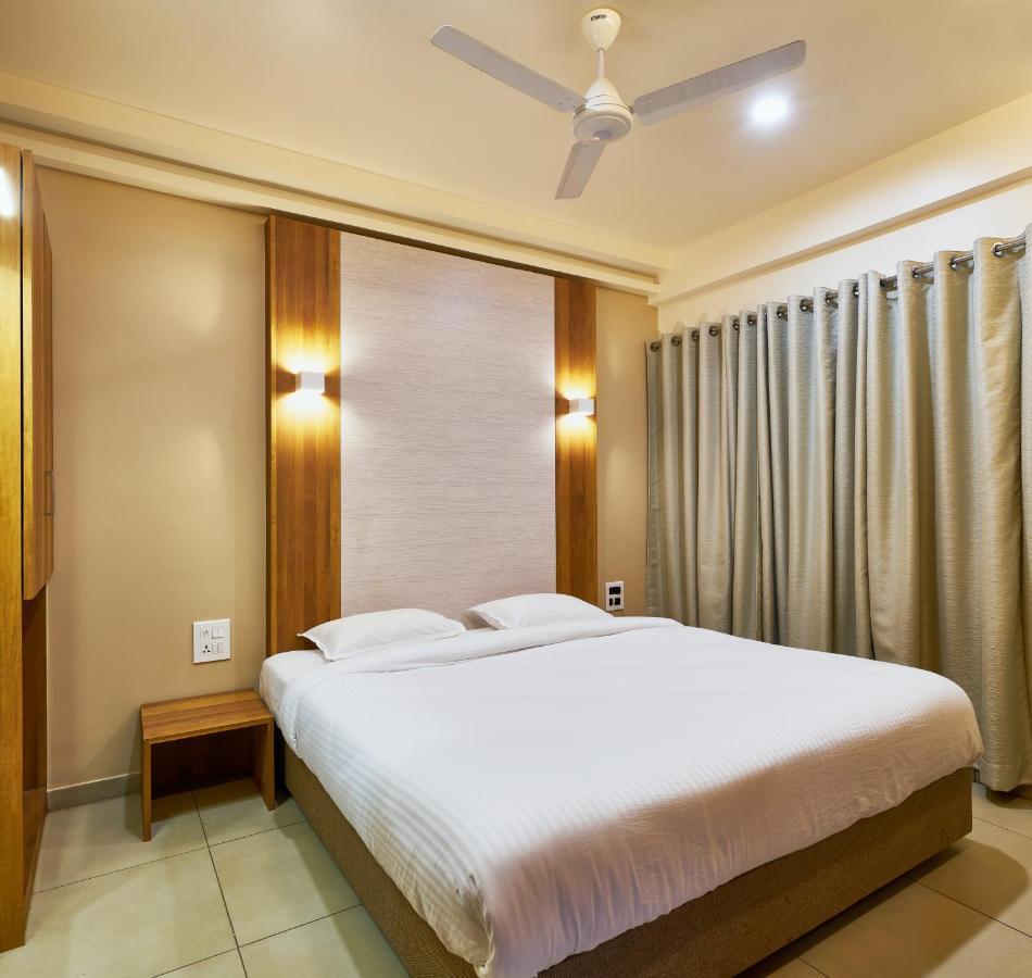 Hotel Kiyara Kolhapur Exterior photo